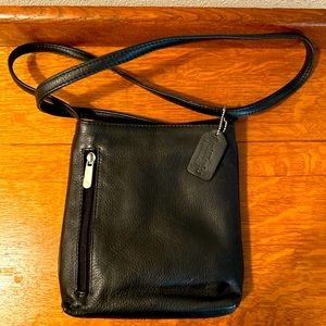 Paul & Taylor purse leather crossover black bag India